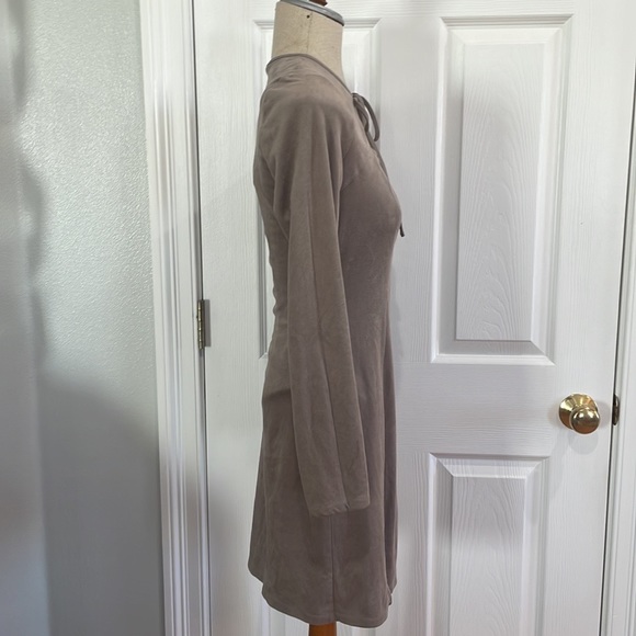 Kendall & Kylie dress mini gray body con faux suede cut out women’s size small S - Picture 6 of 10